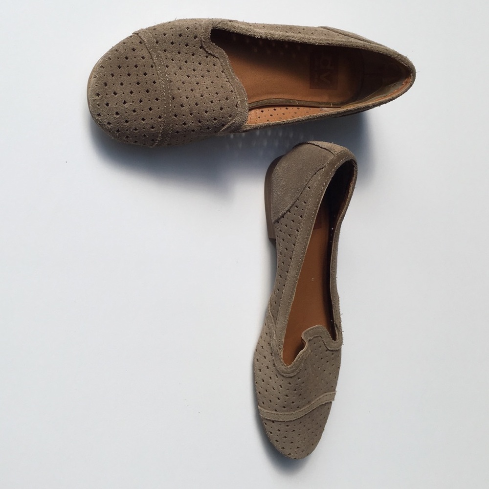 Dolce Vita Suede Leather Flats - Tan